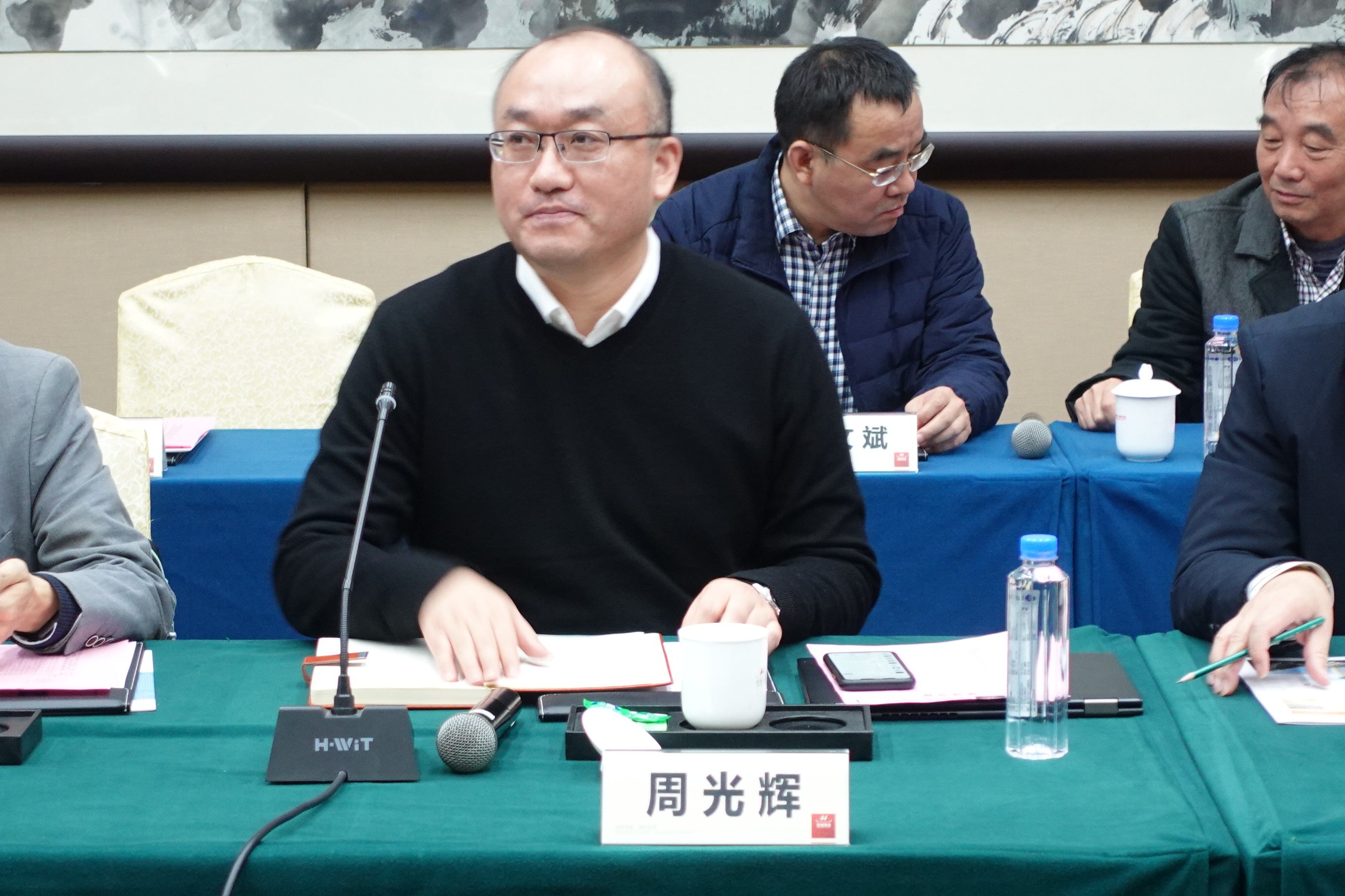 西交大高端裝備研究院蒞臨亨通參觀交流——智改數(shù)轉,同享共筑(圖2) 西交大高端裝備研究院蒞臨亨通參觀交流——智改數(shù)轉,同享共筑(圖2)