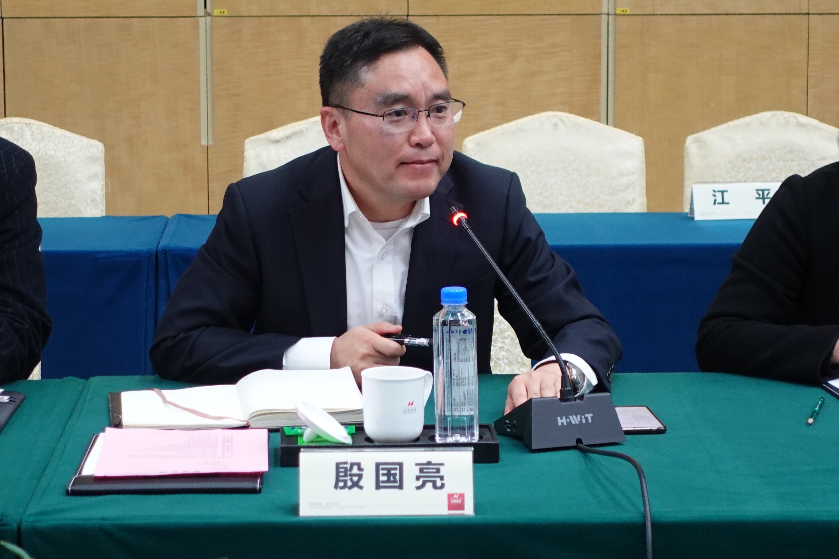 西交大高端裝備研究院蒞臨亨通參觀交流——智改數(shù)轉,同享共筑(圖4) 西交大高端裝備研究院蒞臨亨通參觀交流——智改數(shù)轉,同享共筑(圖4)